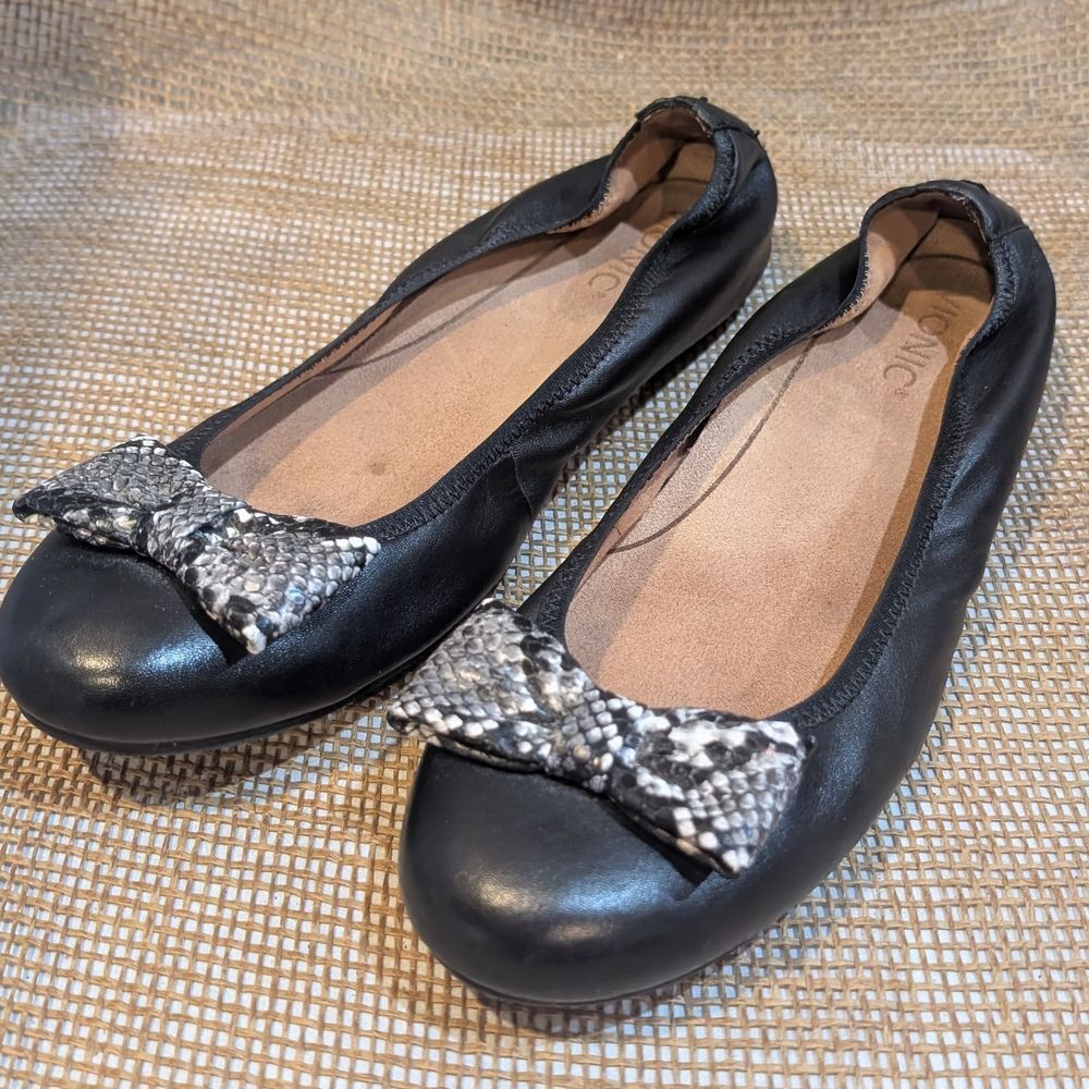 Vionic Zelda Ballet Flat Black Leather Snakeskin Bow, Size 9.5